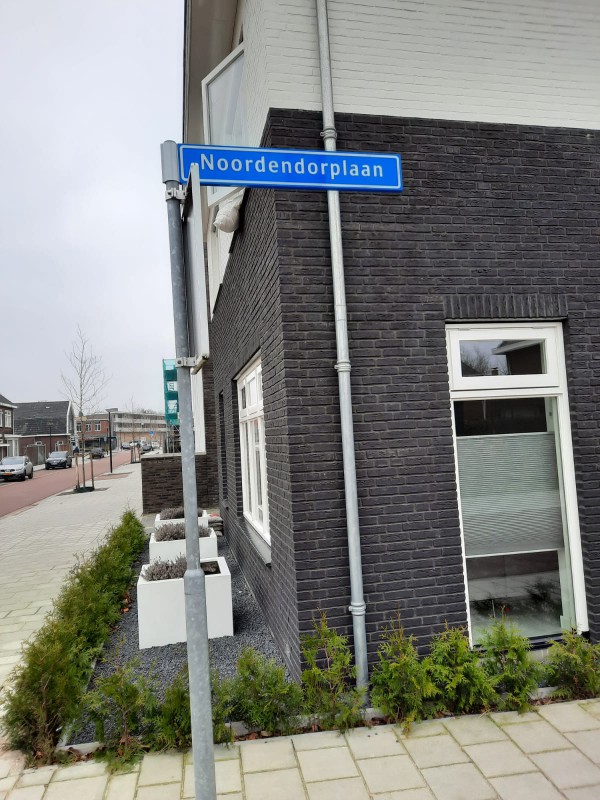 Noordendorplaan straatnaambord.jpeg