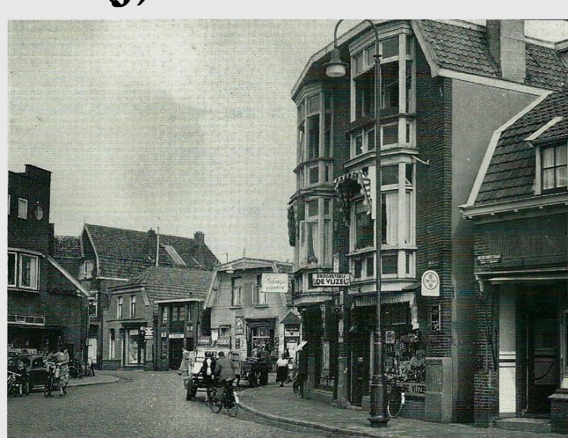 Beukinkstraat 1 hoek Willemstraat slagerij J. Kieskamp rechts.jpg