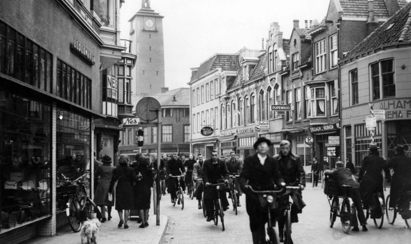 Langestraat 6 Het Pijpenhuis jaren 40.jpg