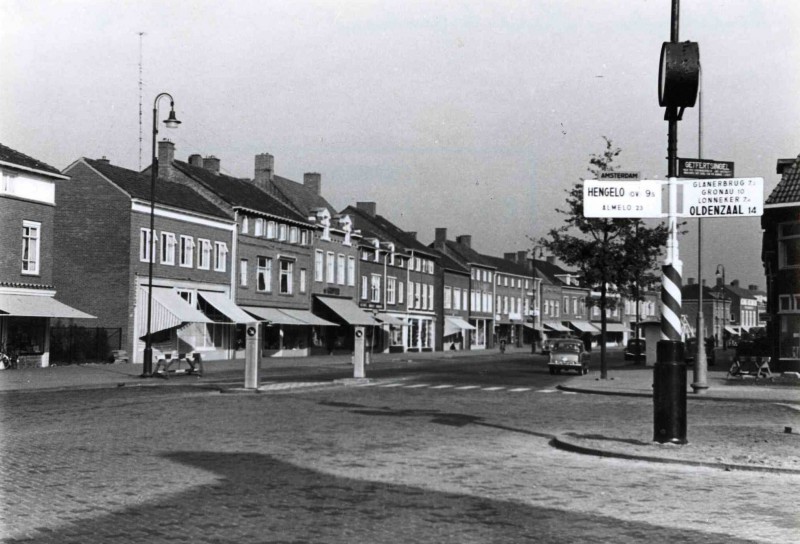 Haaksbergerstraat 358 kruispunt Getfertsingel. Voorstad 1955.jpg