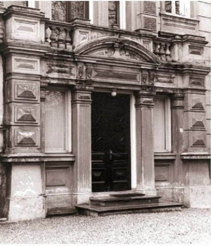 Molenstraat 1 Deurpartij villa KLEIBOER.jpg