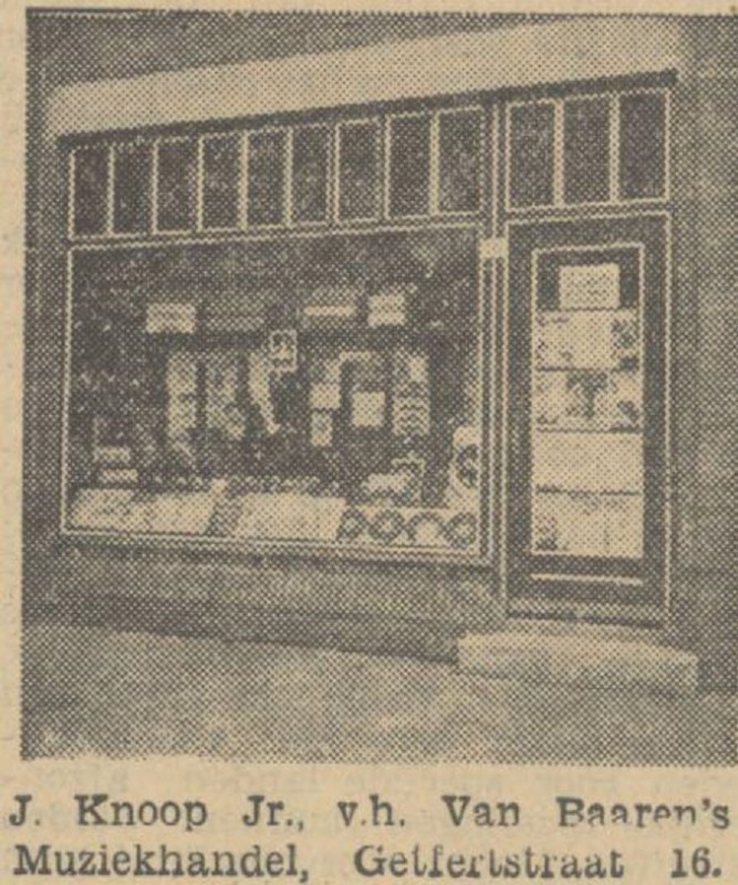 Getfertstraat 16 later C.F. Klaarstraat 16 J.Knoop Jr v.h. Van Baaren's Muziekhandel 19-6-1934.jpg