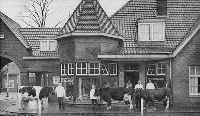 Haaksbergerstraat 400 slagerij Koopmans Pathmos.jpg