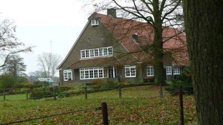 Schukkinkweg 15 boerderij  Erve Het Schukkink rijksmonument.jpg