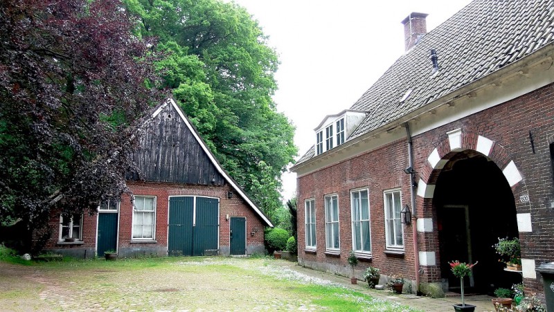 Heutinkstraat 600 vroeger Veenstraat 600  Erve Kromhof gemeentelijk monument.jpg