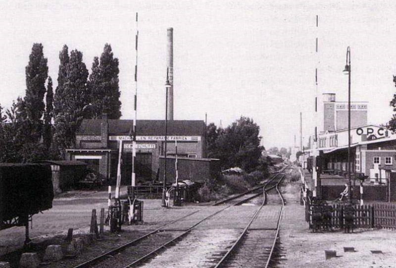 Hengelosestraat 62 spoorwegovergang OPC rechts.jpg