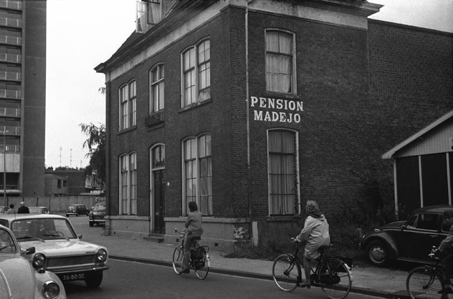 Gronausestraat 48 hoek Lipperkerkstraat Pension Madejo.jpg