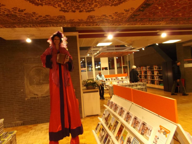 2 feestelijke open ing bibliotheek.JPG