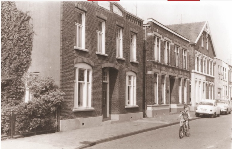 Soendastraat 3-5-7-9 woningen 1967.jpg