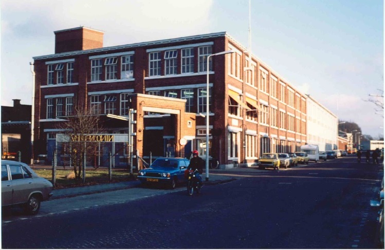 Voortsweg 111 Textielfabriek NINO, voorheen KNTU, voorheen N.J.Menko.jpg