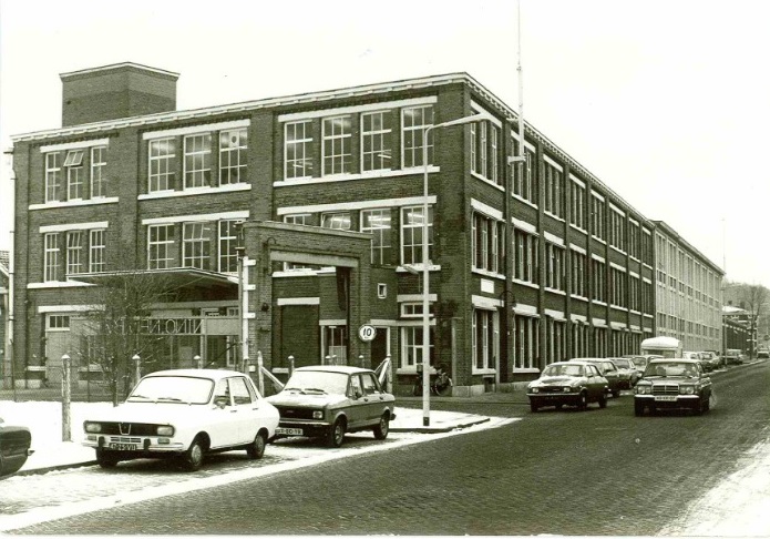 Voortsweg 111 Textielfabriek NINO, voorheen KNTU, voorheen N.J.Menko 1979.jpg