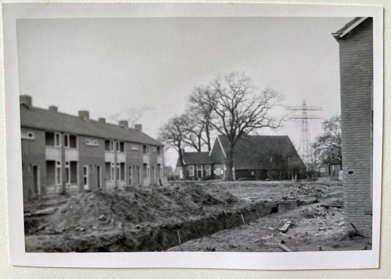 Martenboer wrs in de jaren '60 na de bouw van de wijk.jpg