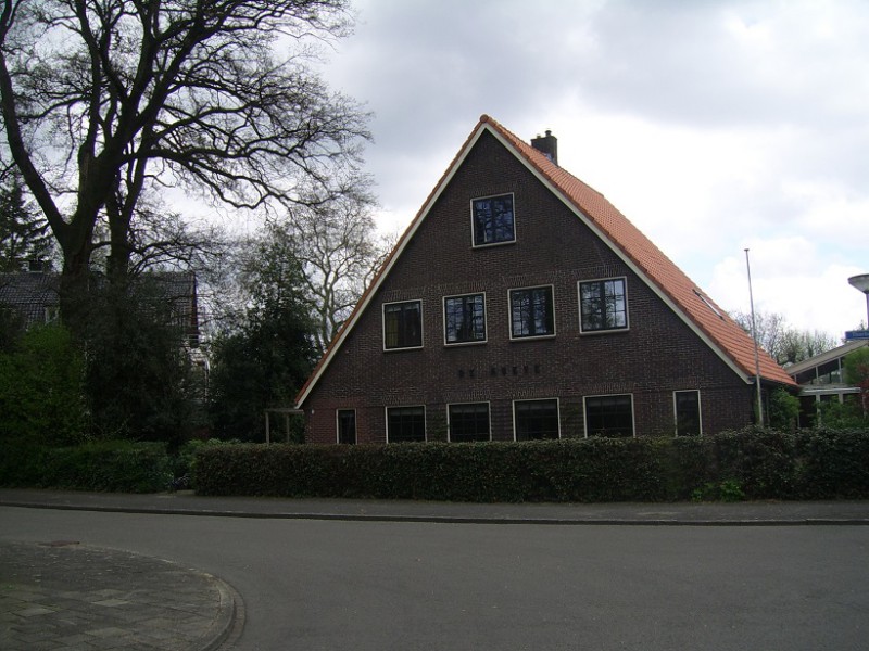 Thorbeckelaan 3 vanaf van Kolstraat.JPG