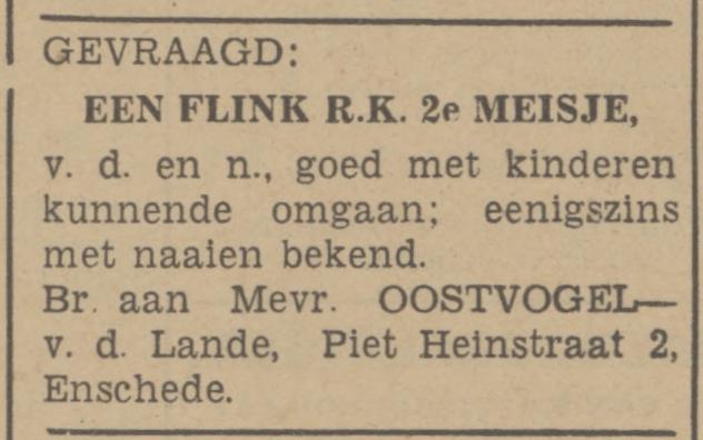 Piet Heinstraat 2 Mevr. Oostvogel advertentie Tubantia 24-4-1942.jpg