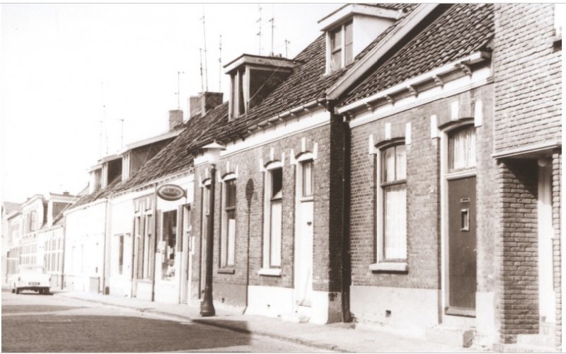 Pluimstraat 67-69 woningen 1967.jpg