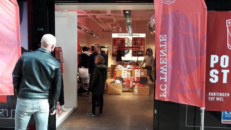 Haverstraatpassage 64 FC Twente fanstore.jpg