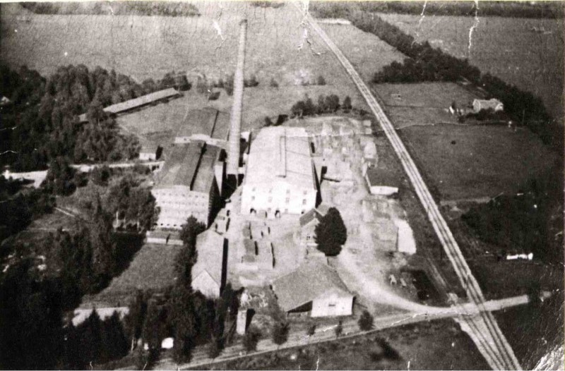 Oude Deventerweg Luchtopname steenfabriek Smulders 1925.jpg