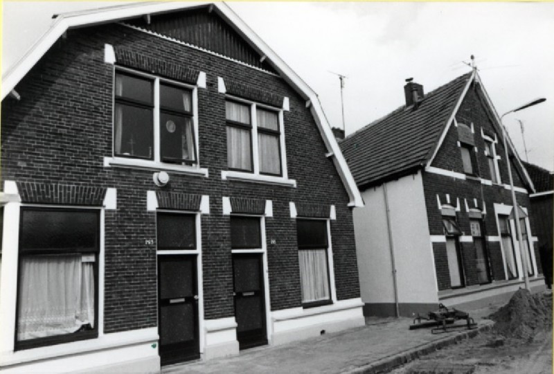 Lipperkerkstraat 293-299, woningen 13-9-1984.jpg