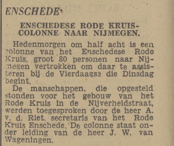 Rode Kruis colonne Enschede o.l.v. J.W. van Wageningen krantenbericht Tubantia 26-7-1948.jpg