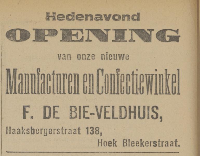 Haaksbergerstraat 138 hoek Blekerstraat manufacturen en confectiewinkel advertentie Tubantia 4-12-1919.jpg