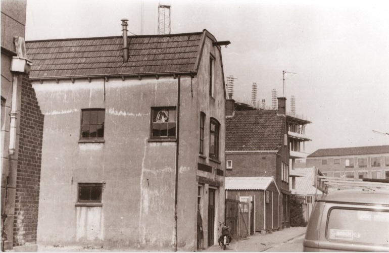 Ledeboerstraat 51 woningen 1967.jpg