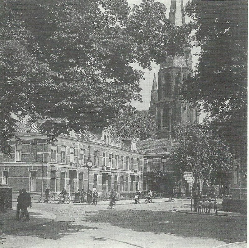 Oldenzaalsestraat 113-115 Jozefkerk en pastorie.jpg