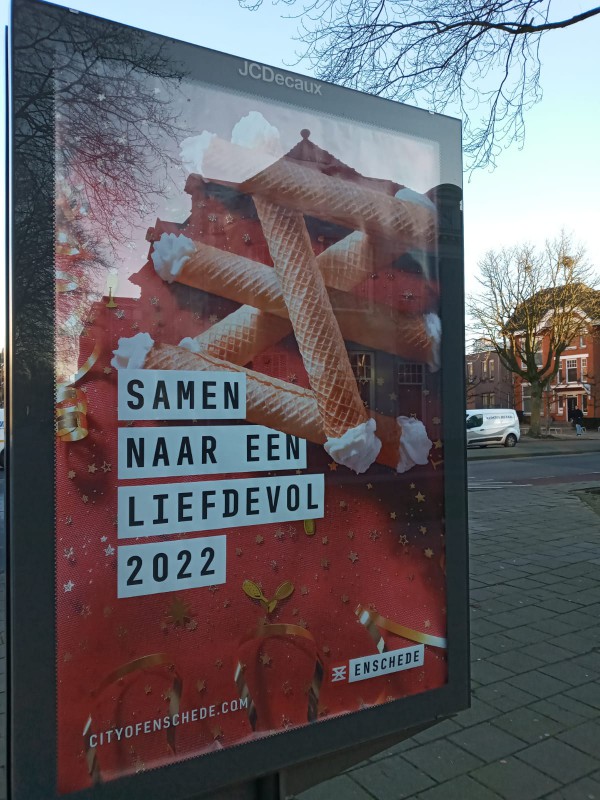 Wapen van Enschede in Nieuwjaarsrolletjes.jpg