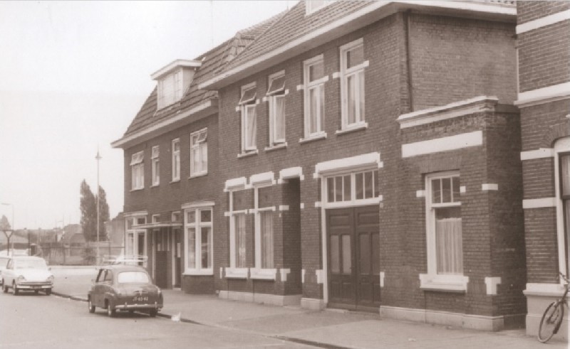Blekerstraat 7-9 woningn 1967.jpg