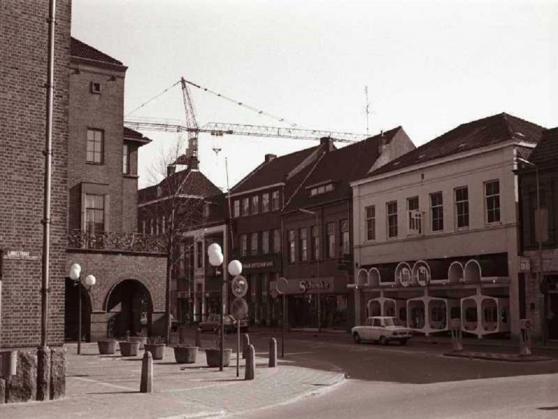 Langestraat 25 Schenke herenmodezaak.jpg