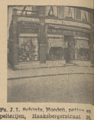 Haaksbergerstraat 36 Fa. J.L. Schintz, Hoeden, petten en pelterijen krantenfoto Tubantia 19-6-1934.jpg