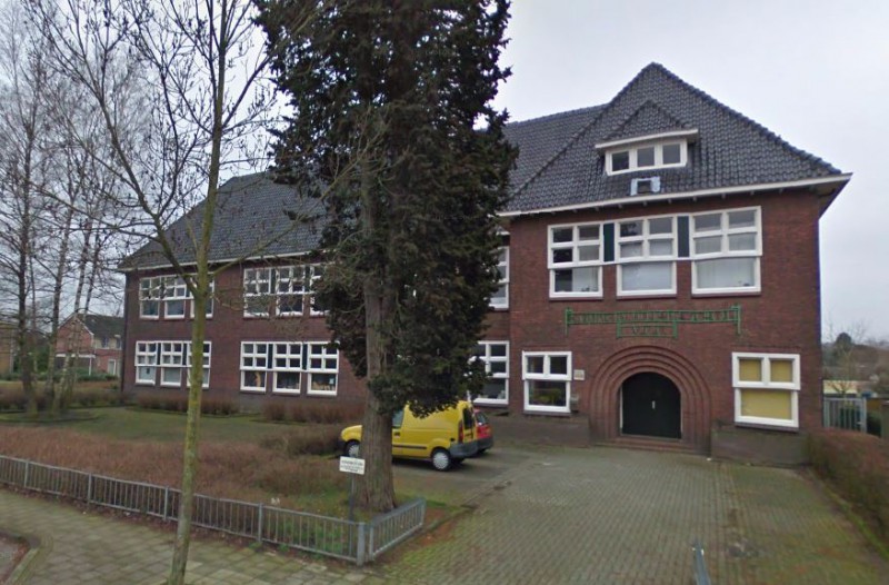 Franklinstraat 15  voormalige Julianaschool in Enschede.JPG