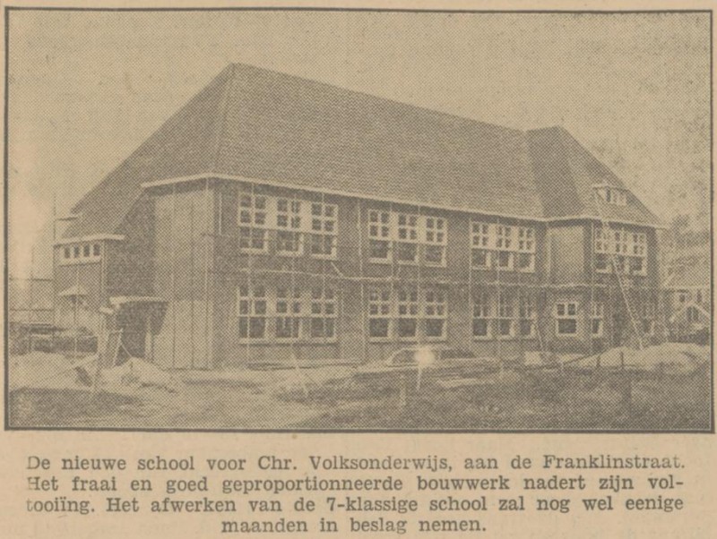 Franklinstraat 15 school voor Chr. Volksonderwijs (C.V.O.) krantenfoto Tubantia 15-10-1931.jpg