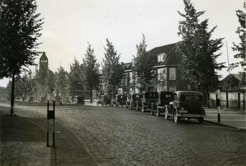 Lasondersingel 94 File i.v.m. de landing van Graf Zeppelin  18-6- 1932 op vliegveld Twente.jpg