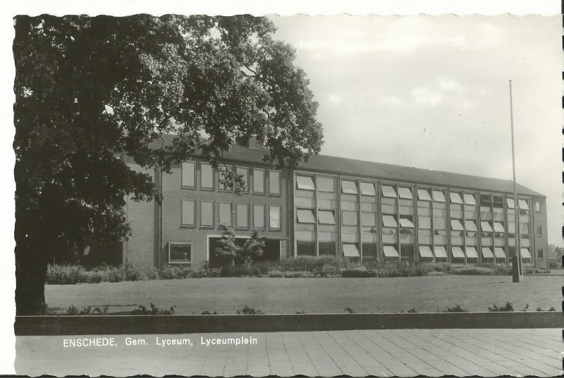 Gem. Lyceum, Lyceumplein.jpg