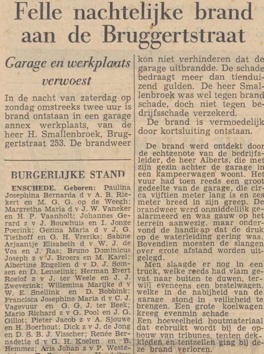 Bruggertstraat 253 brand werkplaats H. Smallenbroek krantenbericht Tubantia 28-9-1959.jpg