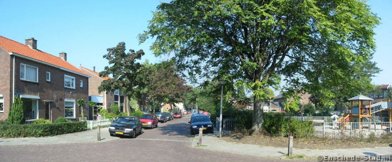 Veldkampplantsoen 1-2-3 links wijk Horstlanden-Veldkamp.jpg