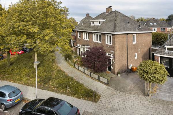 Makassarstraat 25.jpg