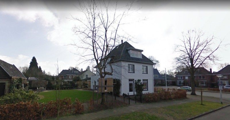 Zwikslaan 2 hoek Cort van der Lindenlaan.jpg