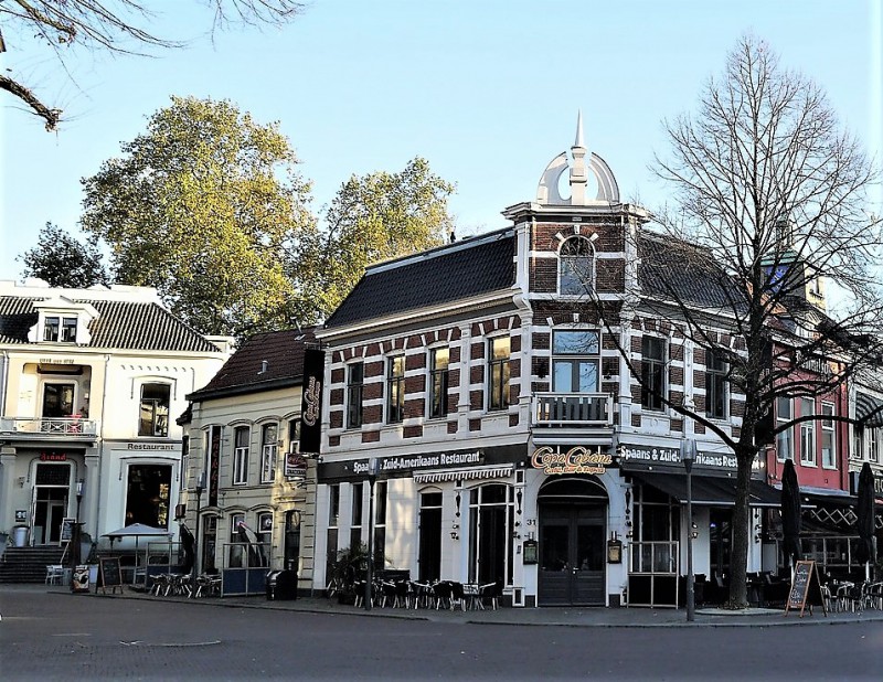 Langestraat hoek Oude Markt 2021.jpg
