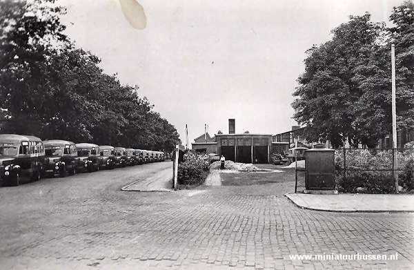 Spoordijkstraat 40 Garage ex tramremise Spoordijkstraat. het gebouw is tot 1949 in gebruik geweest..jpg