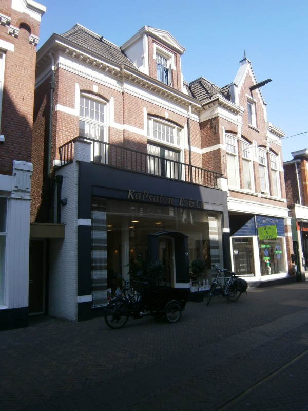 Korte Haaksbergerstraat 42 kapsalon ES&Co.JPG