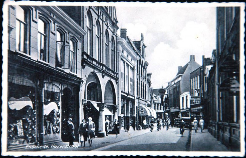 Haverstraat 35-37 rechts Mendelaar. links 38-40.jpg