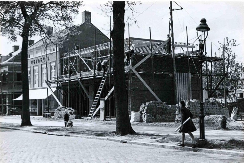 Haaksbergerstraat 298 Veldhuis Manufacturen Atelier. De Voorstad. april 1949.jpg