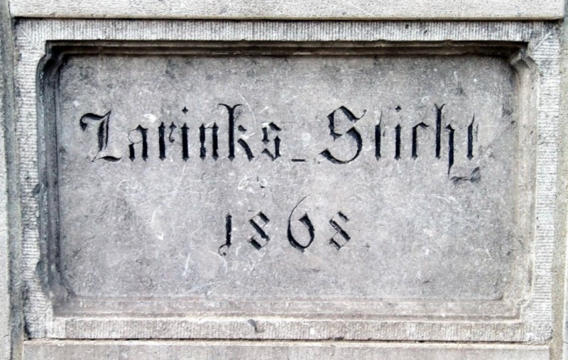 larinkssticht.jpg