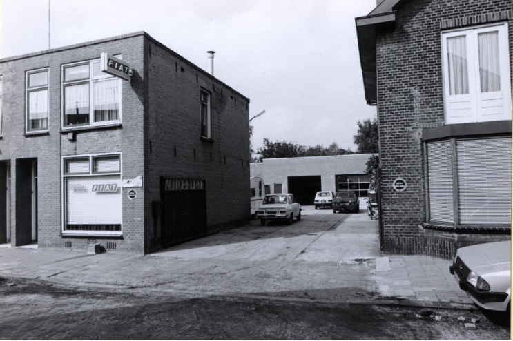 Lipperkerkstraat 355 autobedrijf Kaalverink 13-9-1984.jpg