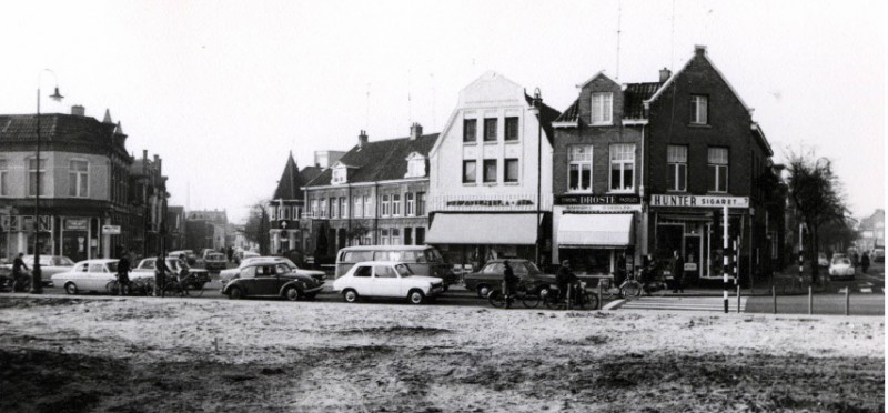 Emmastraat 1-7 links hoek Haaksbergerstraat 80.jpg