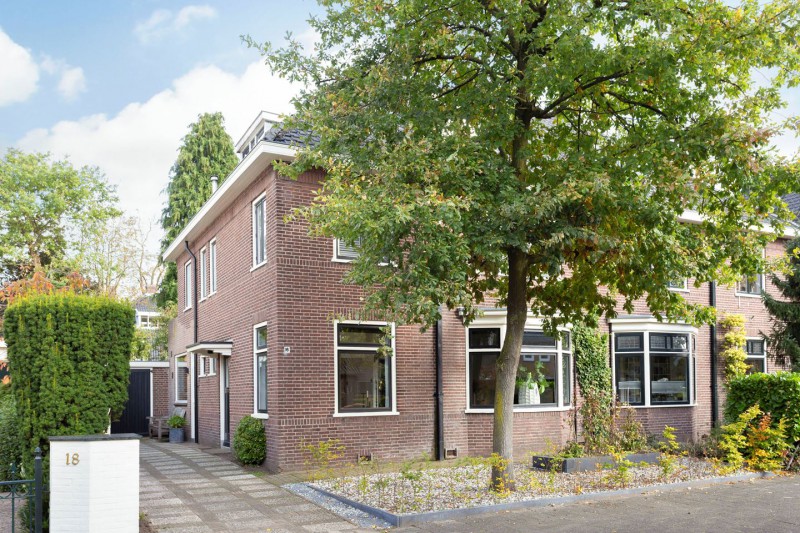 Cort van der Lindenlaan 16.jpg