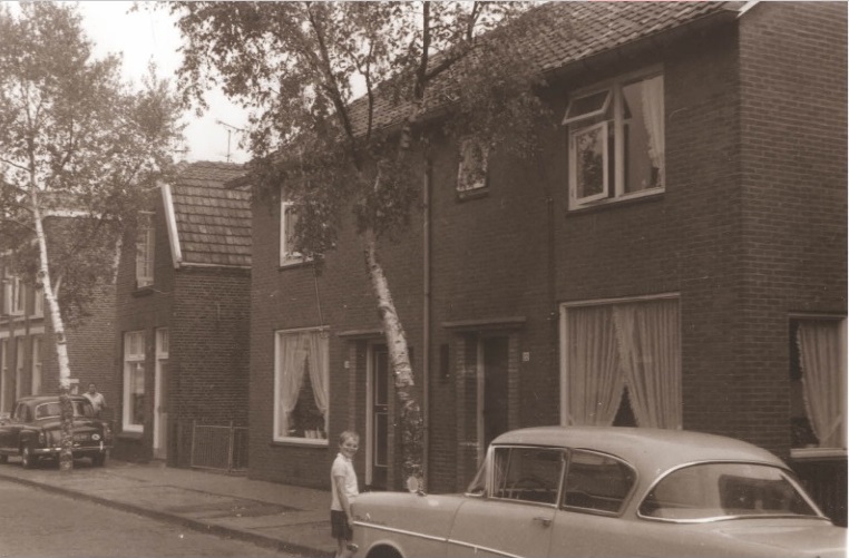 Resedastraat 22-28 woningen 1967.jpg