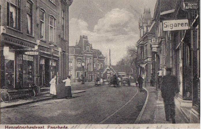 Hengelosestraat 22-24 rechts en 31 links nu Korte Hengelosestraat.jpg