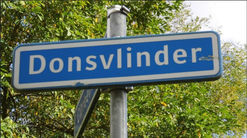 Donsvlinder straatnaambord.jpg